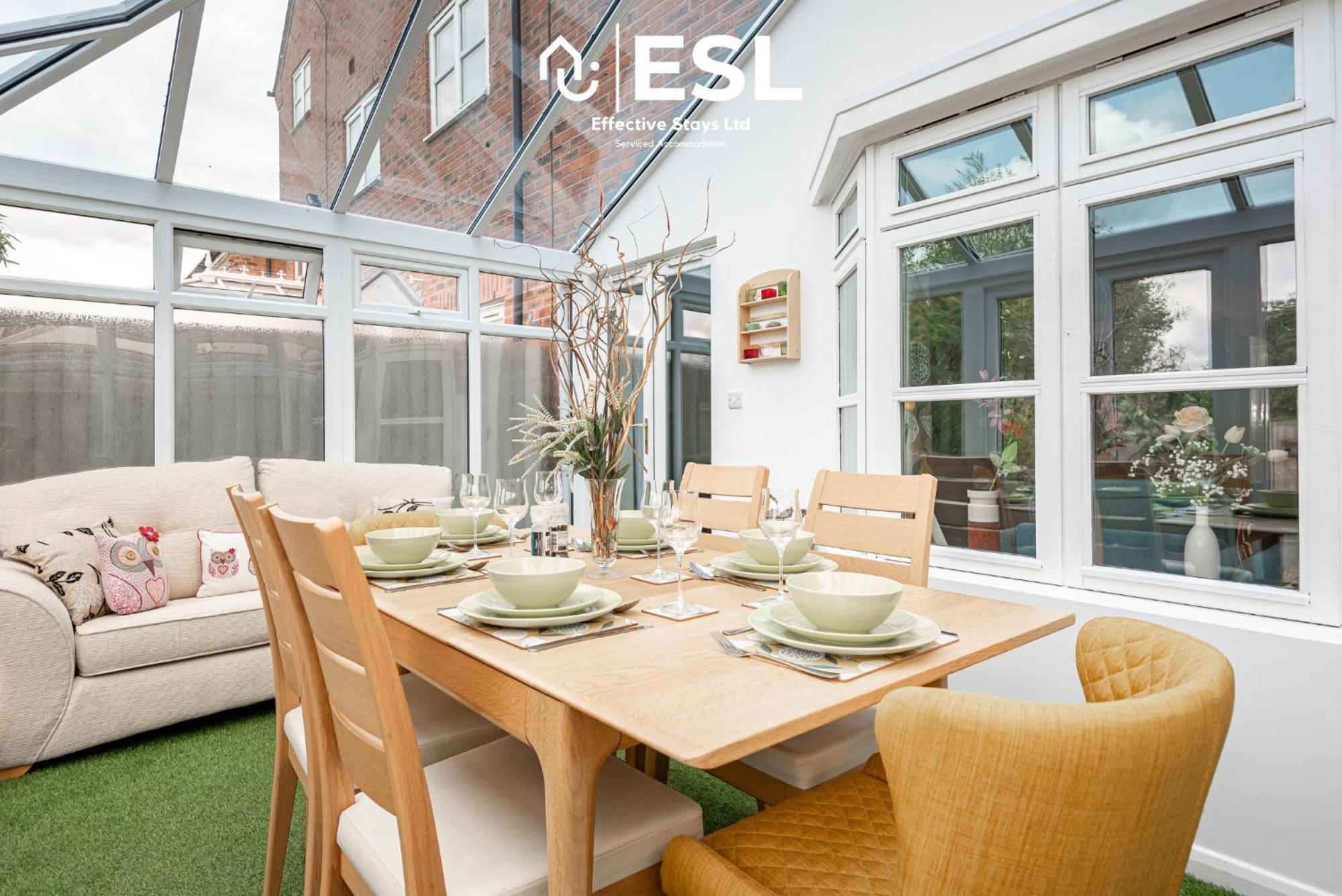 4 Bedroom Townhouse 10Mins Walk From Shrewsbury Town Centre With Parking Zewnętrze zdjęcie